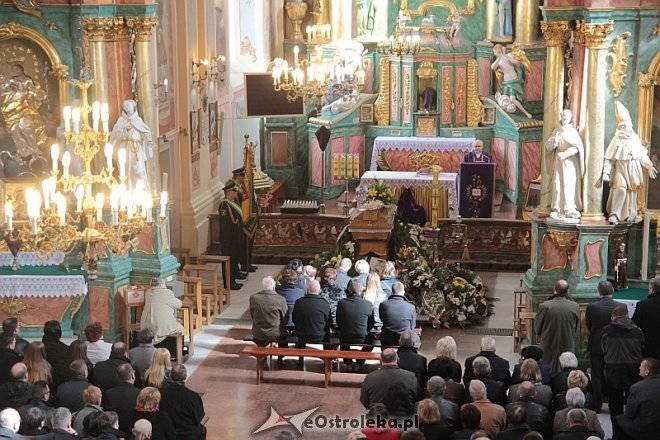 Pogrzeb śp. radnego Sławomira Kot [15.04.2014] - zdjęcie #35 - eOstroleka.pl