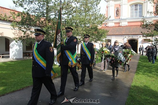 Pogrzeb śp. radnego Sławomira Kot [15.04.2014] - zdjęcie #57 - eOstroleka.pl