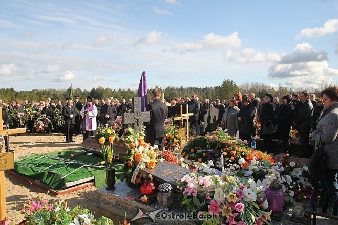 Pogrzeb śp. radnego Sławomira Kot [15.04.2014] - zdjęcie #71 - eOstroleka.pl
