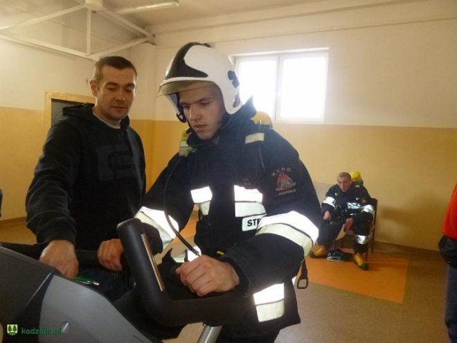 Test w komorze dymnej dla strażaków z Kadzidła [ZDJĘCIA] - zdjęcie #38 - eOstroleka.pl