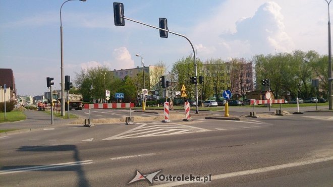 Ulica Sikorskiego częściowo zablokowana. Przygotowano objazdy [23.04.2014] - zdjęcie #1 - eOstroleka.pl