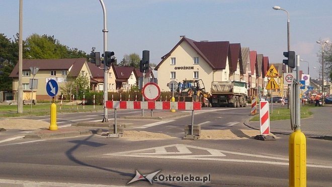 Ulica Sikorskiego częściowo zablokowana. Przygotowano objazdy [23.04.2014] - zdjęcie #3 - eOstroleka.pl