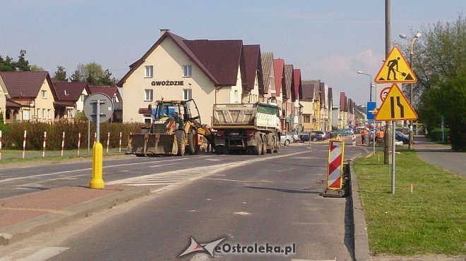 Ulica Sikorskiego częściowo zablokowana. Przygotowano objazdy [23.04.2014] - zdjęcie #4 - eOstroleka.pl