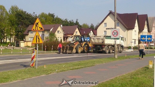 Ulica Sikorskiego częściowo zablokowana. Przygotowano objazdy [23.04.2014] - zdjęcie #5 - eOstroleka.pl