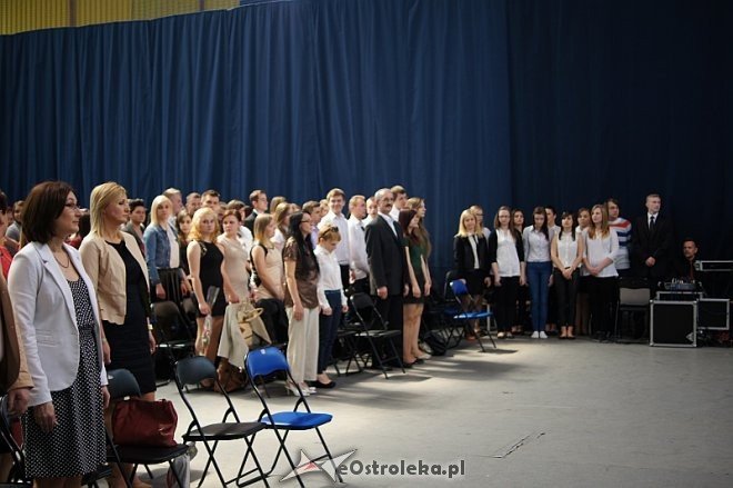 Klasy maturalne z ZSZ nr 4 zakończyły rok szkolny [25.04.2014] - zdjęcie #2 - eOstroleka.pl