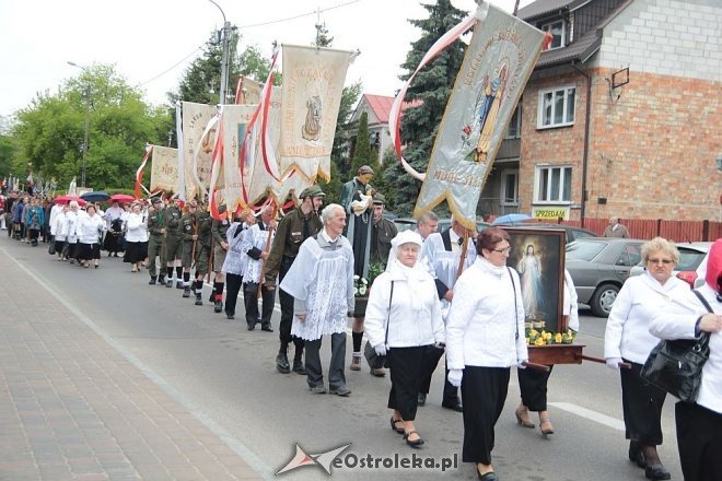 Miejskie obchody Święta Konstytucji 3 Maja [ZDJĘCIA] - zdjęcie #9 - eOstroleka.pl