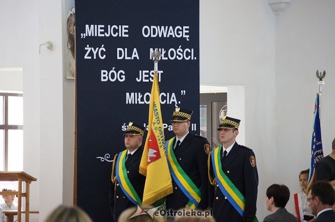 Uroczystości w Szkole Podstawowej nr 10 [19.05.2014] - zdjęcie #4 - eOstroleka.pl