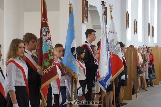 Uroczystości w Szkole Podstawowej nr 10 [19.05.2014] - zdjęcie #17 - eOstroleka.pl
