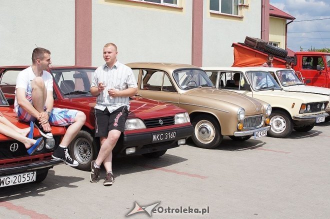 III Rzekuńskie Spotkanie Pasjonatów Starej Motoryzacji [31.05.2014] - zdjęcie #6 - eOstroleka.pl