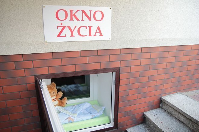 Ostrołęckie Okno Życia otwarte [31.05.2014] - zdjęcie #2 - eOstroleka.pl