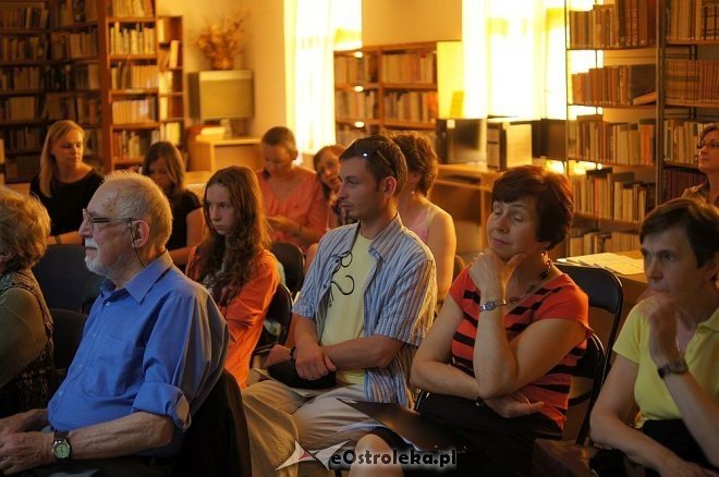 WIECZÓR W ARCE: Spotkanie Laureatów XXII Ostrołęckiego Konkursu Poetyckiego „Pierwszy krok w poezję” [05.06.2014] - zdjęcie #3 - eOstroleka.pl