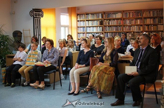 WIECZÓR W ARCE: Spotkanie Laureatów XXII Ostrołęckiego Konkursu Poetyckiego „Pierwszy krok w poezję” [05.06.2014] - zdjęcie #19 - eOstroleka.pl
