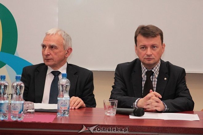 Wyjazdowe posiedzenie klubu parlamentarnego PiS w Ostrołęce [11.06.2014] - zdjęcie #35 - eOstroleka.pl