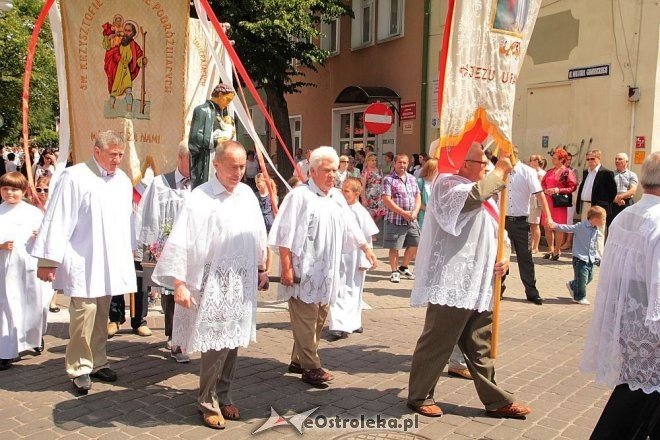 Procesja Bożego Ciała w sanktuarium pw. św Antoniego Padewskiego [19.06.2014] - zdjęcie #26 - eOstroleka.pl