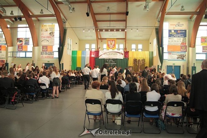 Zakończenie roku szkolnego w I Liceum Ogólnokształcącym [27.06.2014] - zdjęcie #1 - eOstroleka.pl