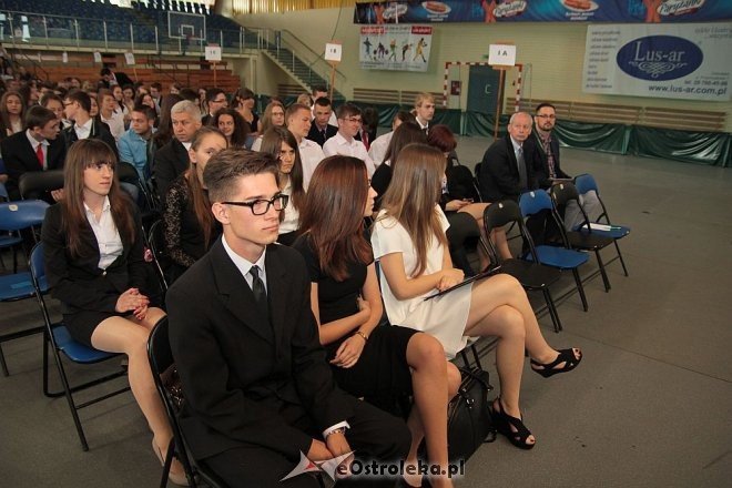 Zakończenie roku szkolnego w I Liceum Ogólnokształcącym [27.06.2014] - zdjęcie #37 - eOstroleka.pl