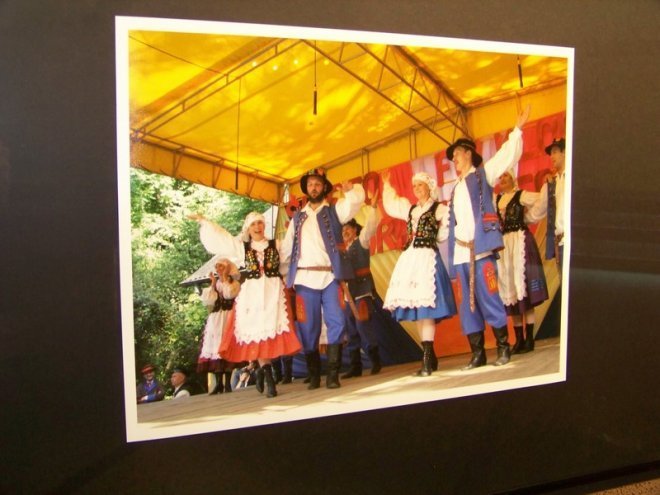 30-lecie Zespołu Tańca Ludowego Ostrołęka. Wystawa fotografii [29.06.2014] - zdjęcie #4 - eOstroleka.pl
