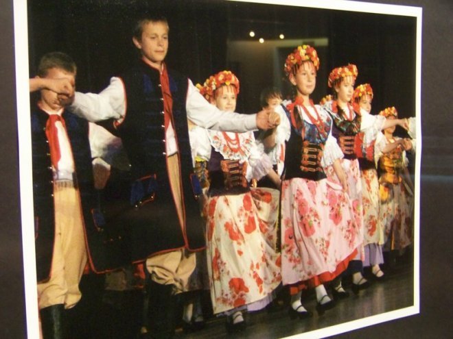 30-lecie Zespołu Tańca Ludowego Ostrołęka. Wystawa fotografii [29.06.2014] - zdjęcie #11 - eOstroleka.pl