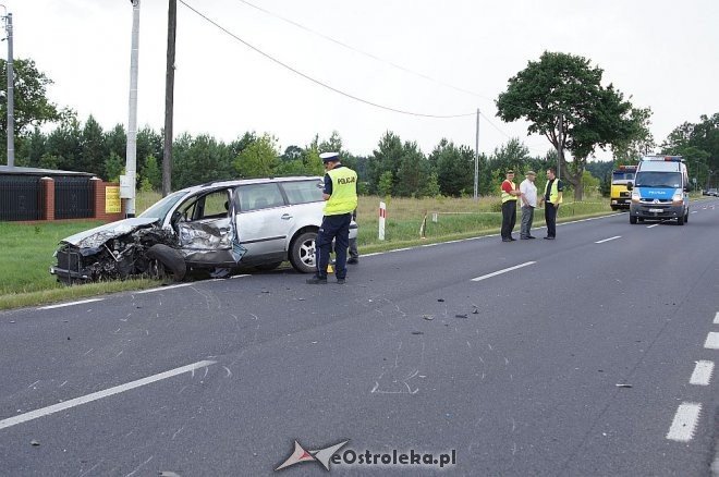 Wypadek w Teodorowie: DK-61 zablokowana [15.07.2014] - zdjęcie #3 - eOstroleka.pl