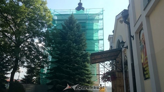 Remont dzwonnicy w ostrołęckiej Farze [11.08.2014] - zdjęcie #7 - eOstroleka.pl