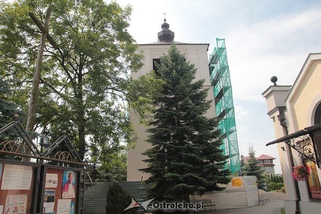 Remont dzwonnicy w ostrołęckiej Farze [11.08.2014] - zdjęcie #14 - eOstroleka.pl