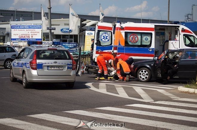 Wypadek na skrzyżowaniu I AWP i Kołobrzeskiej [18.07.2014] - zdjęcie #11 - eOstroleka.pl