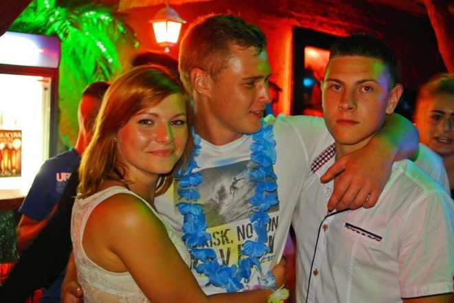 Hawajska Noc w klubie Ibiza Zalesie[26.07.2014] - zdjęcie #42 - eOstroleka.pl