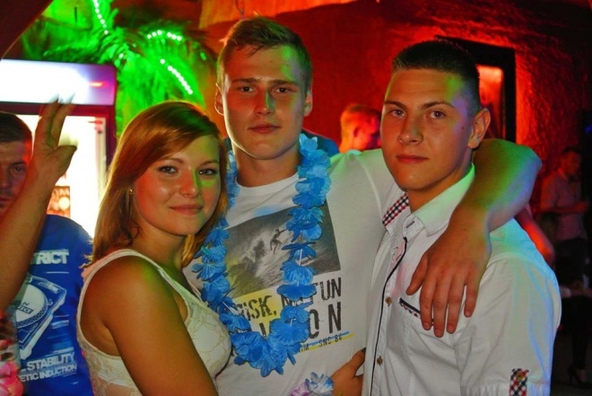 Hawajska Noc w klubie Ibiza Zalesie[26.07.2014] - zdjęcie #58 - eOstroleka.pl