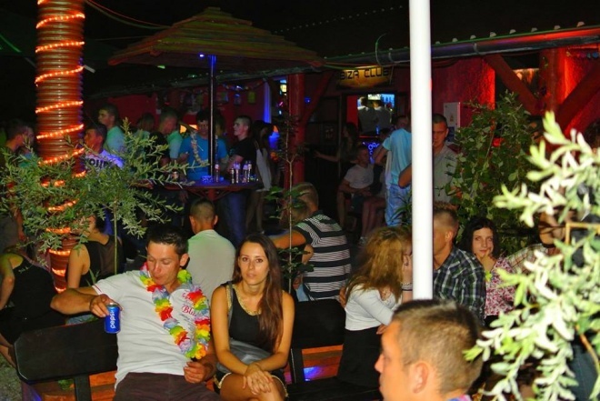 Hawajska Noc w klubie Ibiza Zalesie[26.07.2014] - zdjęcie #66 - eOstroleka.pl