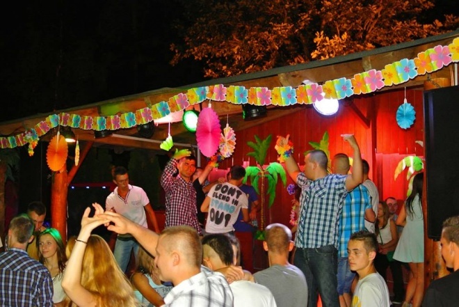 Hawajska Noc w klubie Ibiza Zalesie[26.07.2014] - zdjęcie #78 - eOstroleka.pl