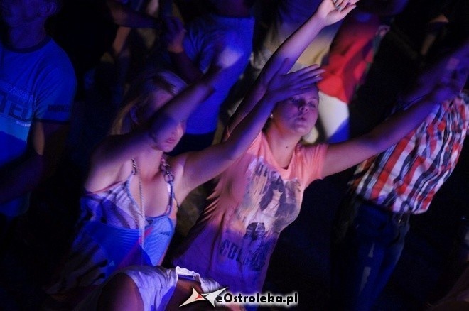 Maxx Dance gwiazdą kolejnej „Nocy z gwiazdami pod gwiazdami” w Szarłacie [27.07.2014] - zdjęcie #11 - eOstroleka.pl