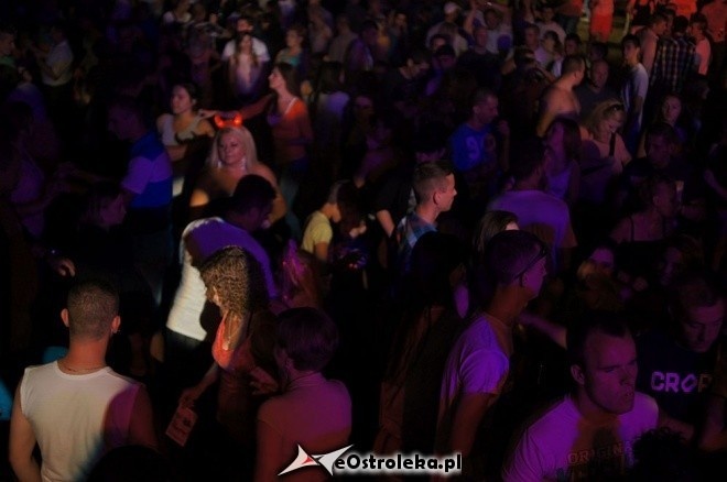 Maxx Dance gwiazdą kolejnej „Nocy z gwiazdami pod gwiazdami” w Szarłacie [27.07.2014] - zdjęcie #36 - eOstroleka.pl