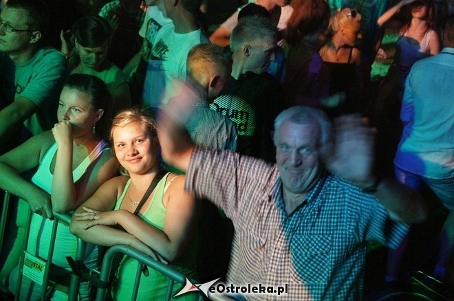 Maxx Dance gwiazdą kolejnej „Nocy z gwiazdami pod gwiazdami” w Szarłacie [27.07.2014] - zdjęcie #37 - eOstroleka.pl