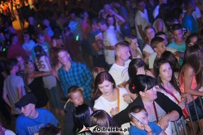 Maxx Dance gwiazdą kolejnej „Nocy z gwiazdami pod gwiazdami” w Szarłacie [27.07.2014] - zdjęcie #89 - eOstroleka.pl