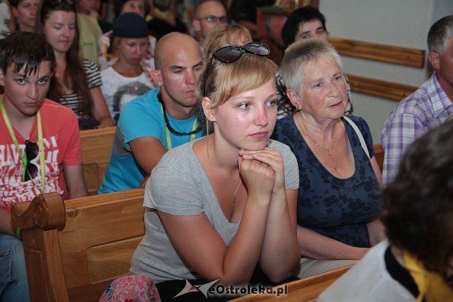 Piesza ełcka pielgrzymka na Jasną Górę zawitała do Ostrołęki [31.07.2014] - zdjęcie #19 - eOstroleka.pl