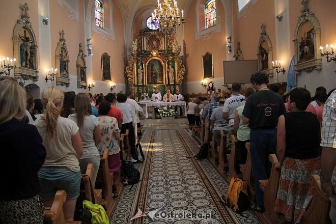 Piesza ełcka pielgrzymka na Jasną Górę zawitała do Ostrołęki [31.07.2014] - zdjęcie #21 - eOstroleka.pl