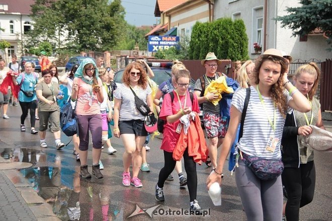 Piesza ełcka pielgrzymka na Jasną Górę zawitała do Ostrołęki [31.07.2014] - zdjęcie #39 - eOstroleka.pl