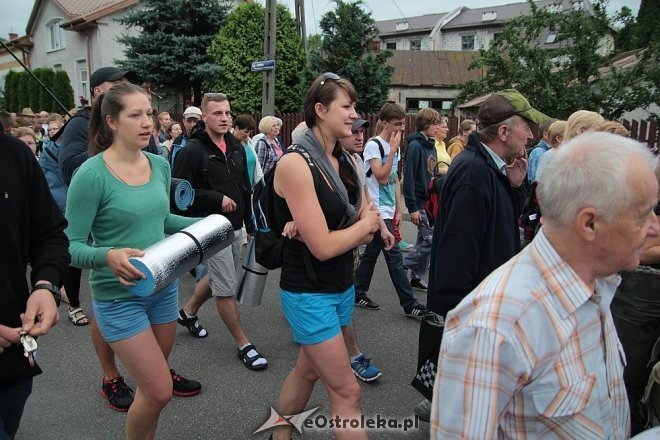 Ostrołęccy pielgrzymi wyruszyli na Jasną Górę [01.08.2014] - zdjęcie #33 - eOstroleka.pl