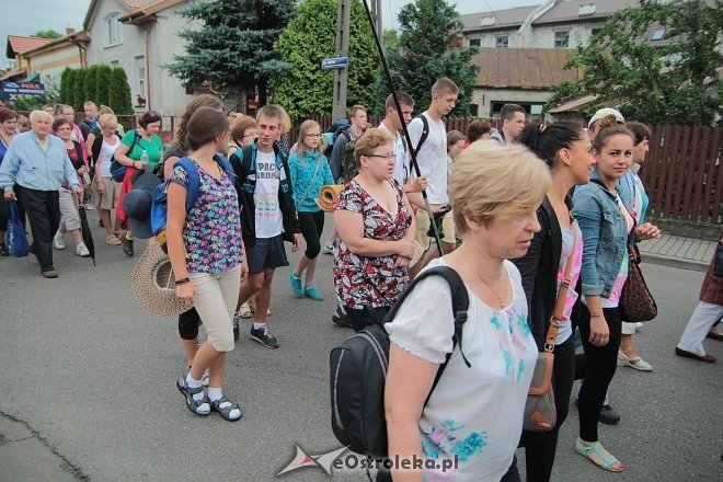 Ostrołęccy pielgrzymi wyruszyli na Jasną Górę [01.08.2014] - zdjęcie #38 - eOstroleka.pl