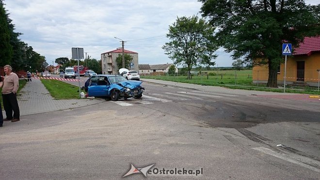 Wypadek w Damiętach [18.08.2014] - zdjęcie #6 - eOstroleka.pl