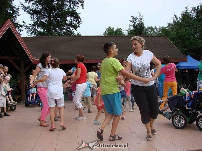 Podopieczni „Kolorowej Szkoły” na pikniku integracyjnym w Przejmach [18.08.2014] - zdjęcie #1 - eOstroleka.pl
