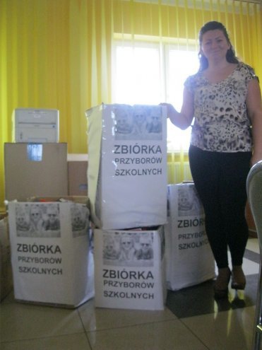 Podsumowanie II edycji zbiórki artykułów szkolnych: Ostrołęczanie ponownie nie zawiedli [27.08.2014] - zdjęcie #2 - eOstroleka.pl