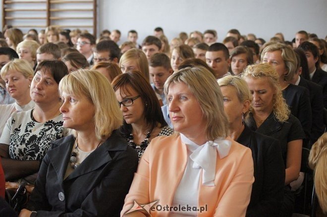 Rozpoczęcie Roku Szkolnego 2014/2015 w I i II LO [01.09.2014] - zdjęcie #31 - eOstroleka.pl