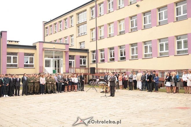 Ostrołęka: Uroczyste rozpoczęcie roku szkolnego w ZSZ nr 2 [01.09.2014] - zdjęcie #12 - eOstroleka.pl