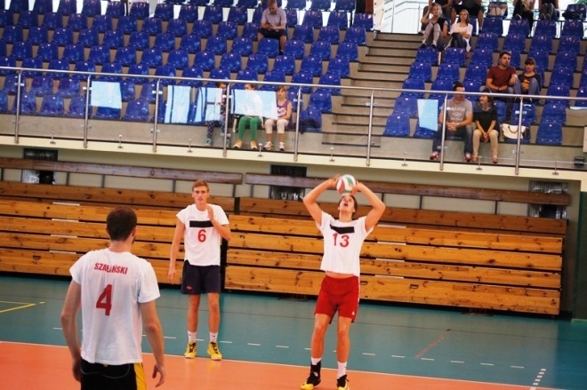 Turniej o Puchar Prezydenta Miasta Ostrołęki - dzeń pierwszy (12.09.2014) - zdjęcie #5 - eOstroleka.pl