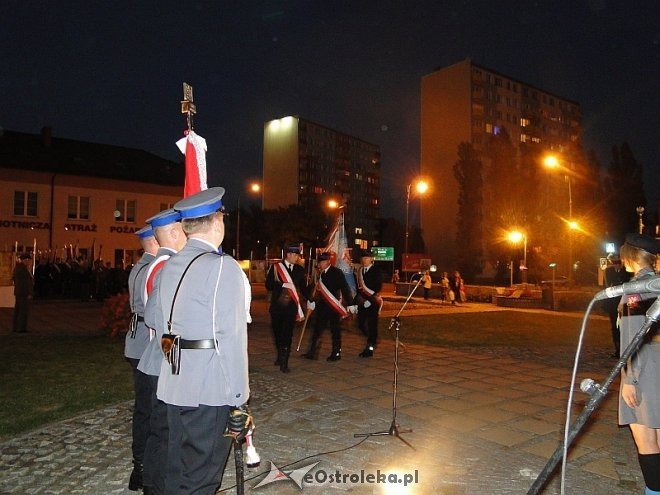 Miejskie obchody 75. rocznicy zdradzieckiej napaści Związku Sowieckiego na Polskę [17.09.2014] - zdjęcie #13 - eOstroleka.pl