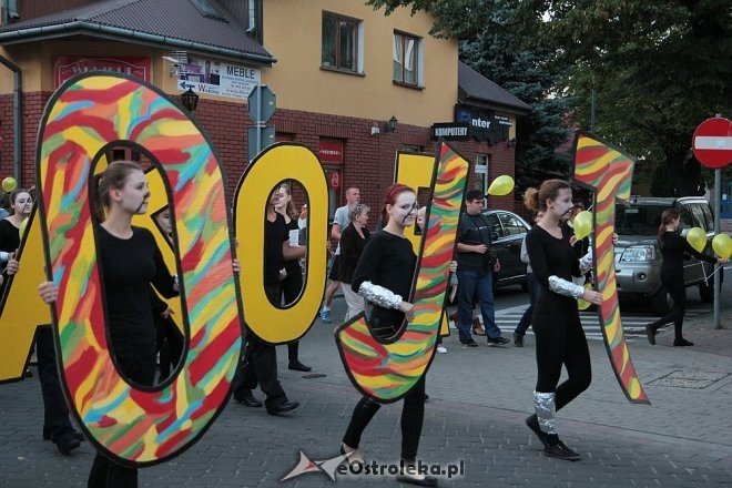 Festiwal Teatralny InQbator 2014: Parada ulicami Ostrołęki [18.09.2014] - zdjęcie #26 - eOstroleka.pl