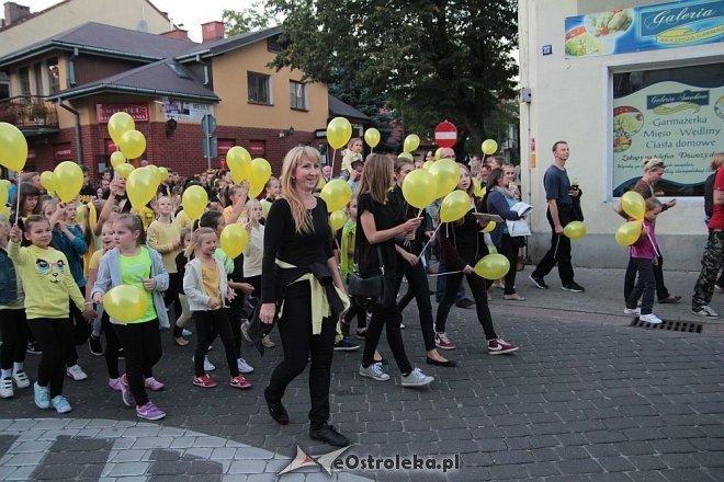 Festiwal Teatralny InQbator 2014: Parada ulicami Ostrołęki [18.09.2014] - zdjęcie #36 - eOstroleka.pl