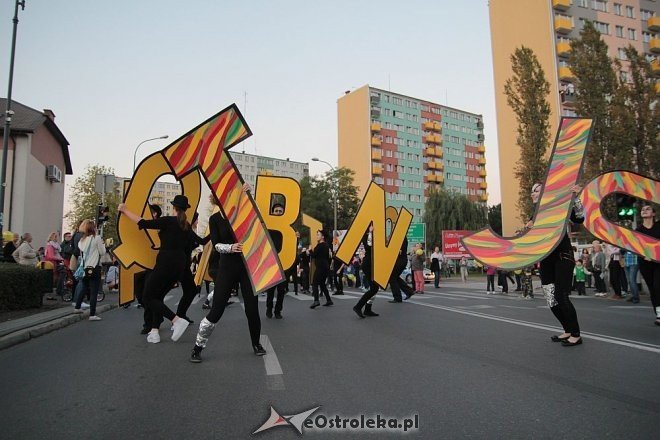 Festiwal Teatralny InQbator 2014: Parada ulicami Ostrołęki [18.09.2014] - zdjęcie #53 - eOstroleka.pl