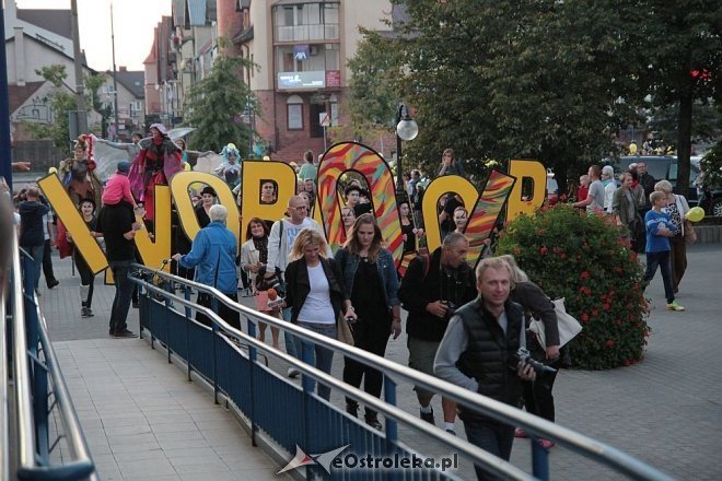 Festiwal Teatralny InQbator 2014: Parada ulicami Ostrołęki [18.09.2014] - zdjęcie #63 - eOstroleka.pl